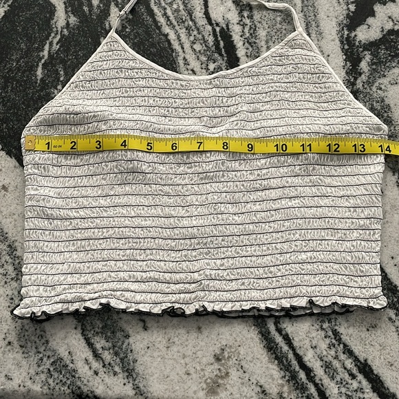 Guess Halter Striped Stretch Top Size Medium - Picture 6 of 10